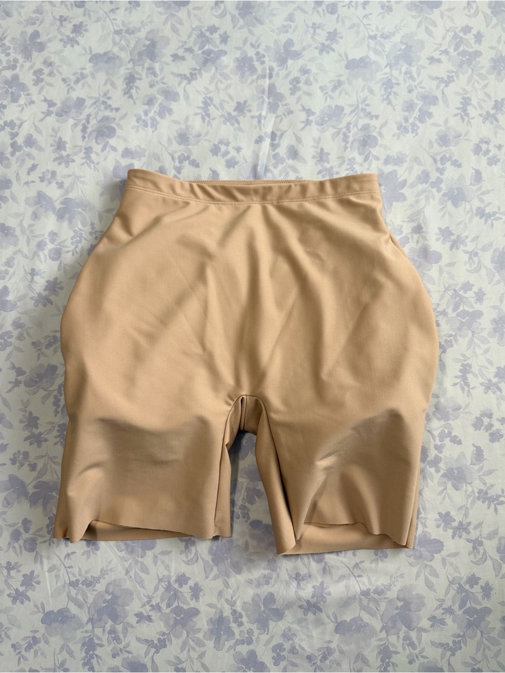 SKIMS padded short
